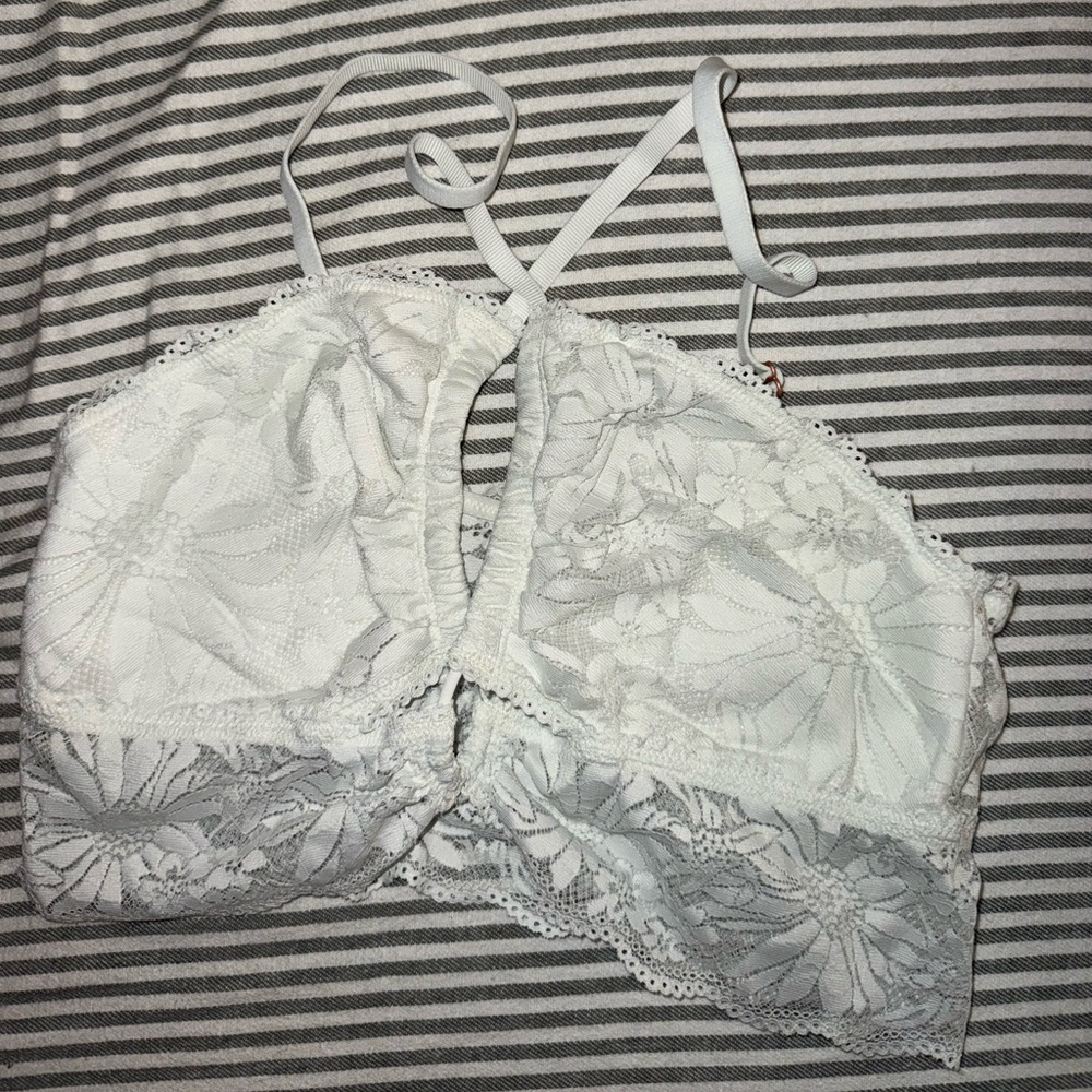 Aerie White Lace Bra with Criss-Cross Straps